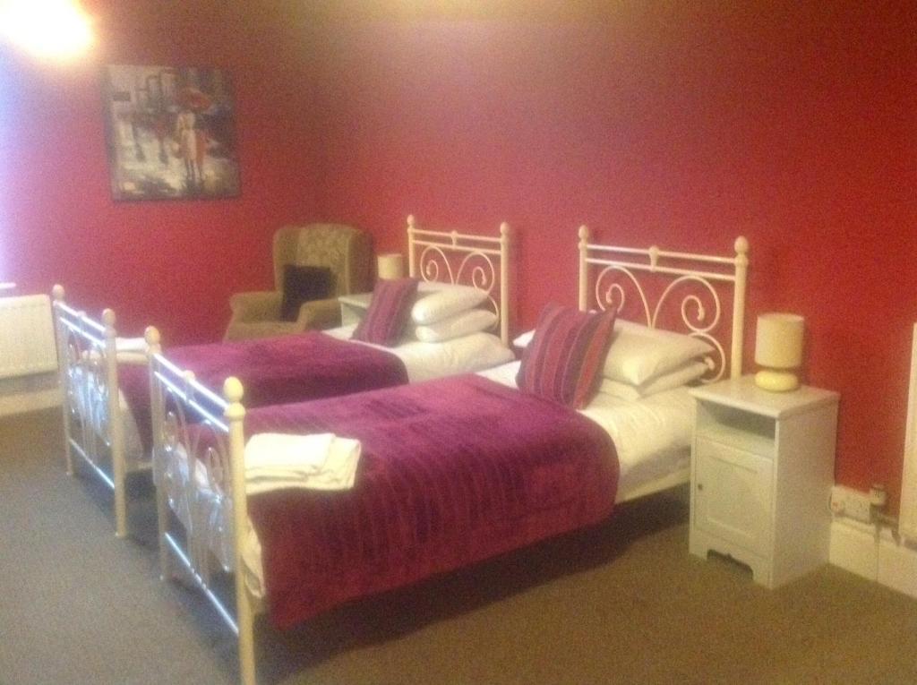 Portland House Hotel Llandrindod Wells Room photo